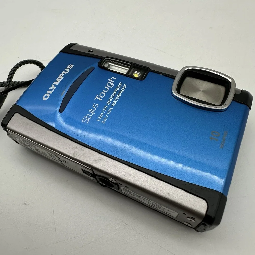 Olympus STYLUS‎ TOUGH 6000 10MP 1GB xD-Card Shockproof Waterproof Tested